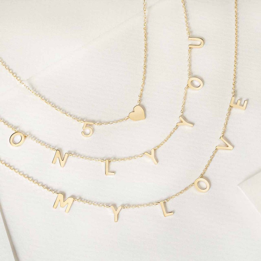 Gargantilla personalizable de oro